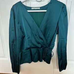 Abercrombie & Fitch Women's Green Wrap Top